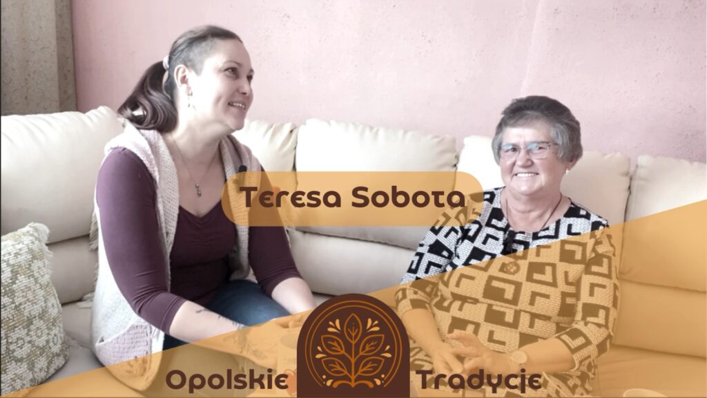 dwie kobiety rozmawiają, jedna starsza, druga młodsza